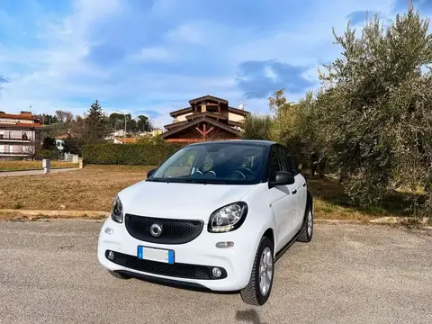 Annonce SMART FORFOUR Essence 2016 d'occasion 