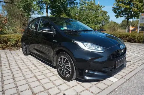 Used TOYOTA YARIS Hybrid 2020 Ad 