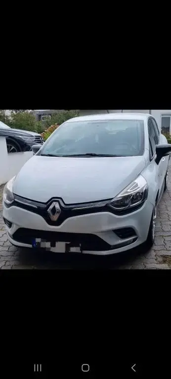 Used RENAULT CLIO Petrol 2016 Ad 