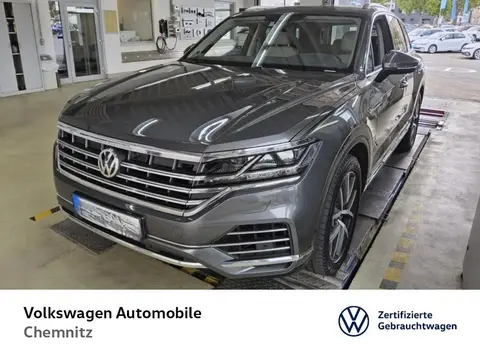 Used VOLKSWAGEN TOUAREG Diesel 2019 Ad Germany