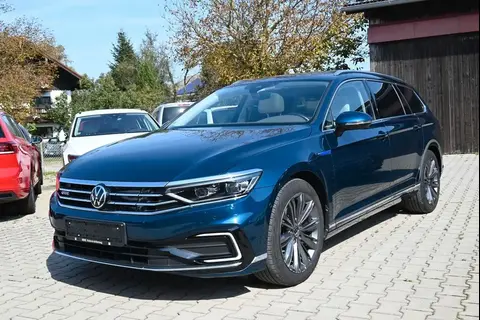 Used VOLKSWAGEN PASSAT Hybrid 2021 Ad 