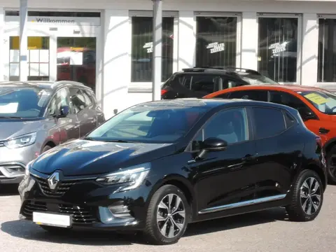 Used RENAULT CLIO Petrol 2023 Ad 