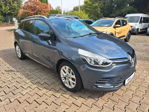 Used RENAULT CLIO Petrol 2018 Ad 