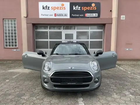 Used MINI ONE Petrol 2018 Ad 