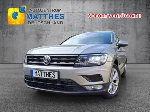 Used VOLKSWAGEN TIGUAN Petrol 2017 Ad 