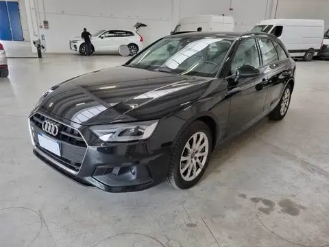 Used AUDI A4 Hybrid 2020 Ad 