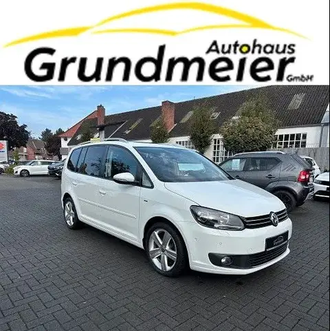 Used VOLKSWAGEN TOURAN Petrol 2014 Ad 