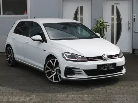 Used VOLKSWAGEN GOLF Petrol 2019 Ad 