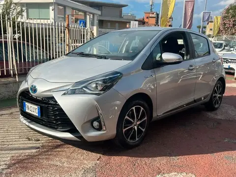 Used TOYOTA YARIS Hybrid 2018 Ad 