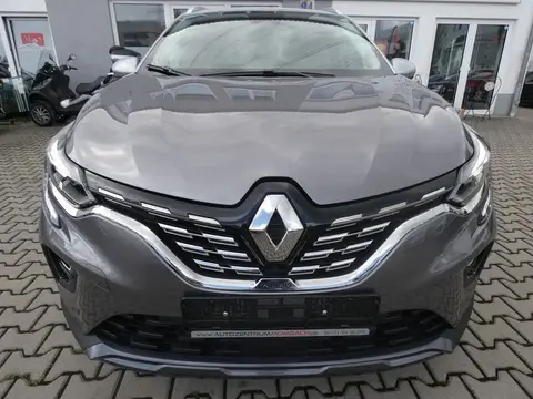 Used RENAULT CAPTUR Hybrid 2021 Ad 