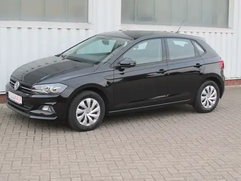 Used VOLKSWAGEN POLO Petrol 2018 Ad Germany