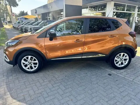 Annonce RENAULT CAPTUR Essence 2019 d'occasion 