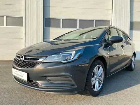 Used OPEL ASTRA Petrol 2016 Ad 