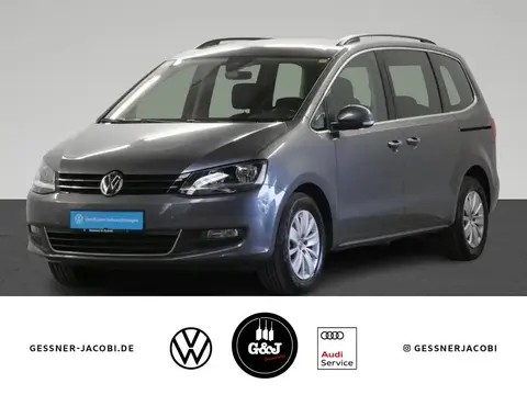 Used VOLKSWAGEN SHARAN Petrol 2020 Ad Germany