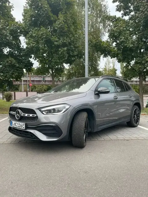 Annonce MERCEDES-BENZ CLASSE GLA Hybride 2022 d'occasion 