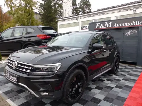 Used VOLKSWAGEN TIGUAN Petrol 2019 Ad 