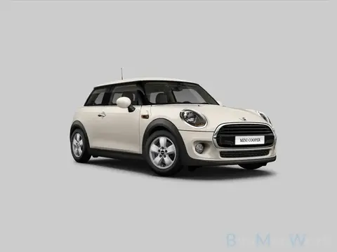 Used MINI COOPER Petrol 2017 Ad 