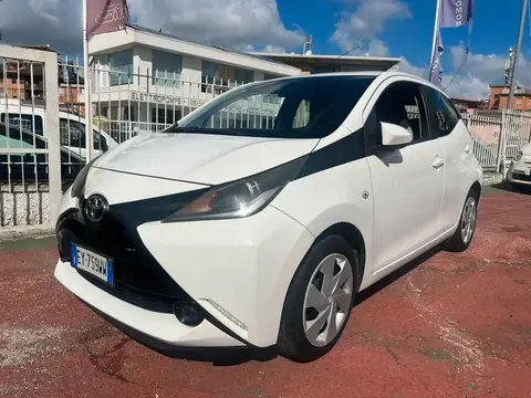 Annonce TOYOTA AYGO X Essence 2015 d'occasion 