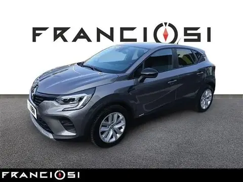 Used RENAULT CAPTUR Hybrid 2021 Ad 