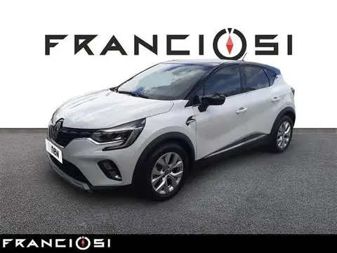 Used RENAULT CAPTUR Hybrid 2021 Ad 