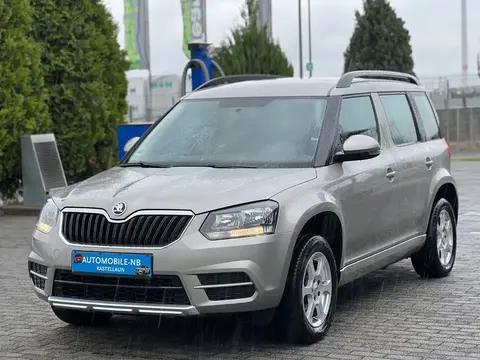 Used SKODA YETI Petrol 2015 Ad 