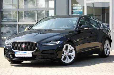 Annonce JAGUAR XE Essence 2020 d'occasion 