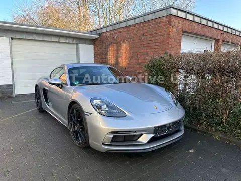 Used PORSCHE 718 Petrol 2021 Ad 