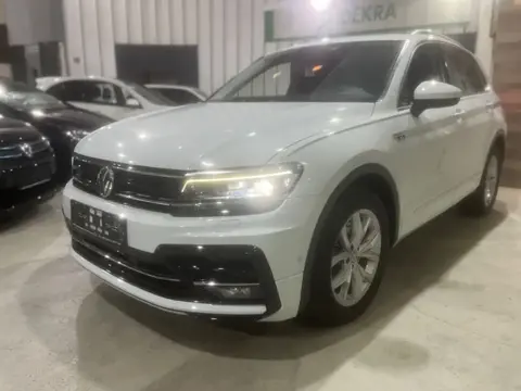 Used VOLKSWAGEN TIGUAN Petrol 2017 Ad 