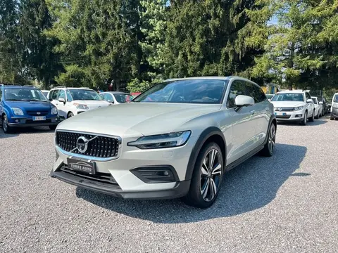 Annonce VOLVO V60 Diesel 2019 d'occasion 