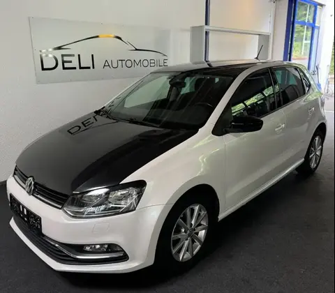 Used VOLKSWAGEN POLO Petrol 2015 Ad 