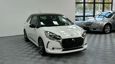 Annonce DS AUTOMOBILES DS3 Essence 2018 d'occasion 