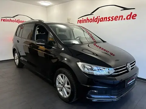 Used VOLKSWAGEN TOURAN Petrol 2019 Ad 