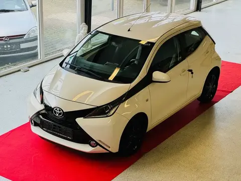 Annonce TOYOTA AYGO X Essence 2017 d'occasion 