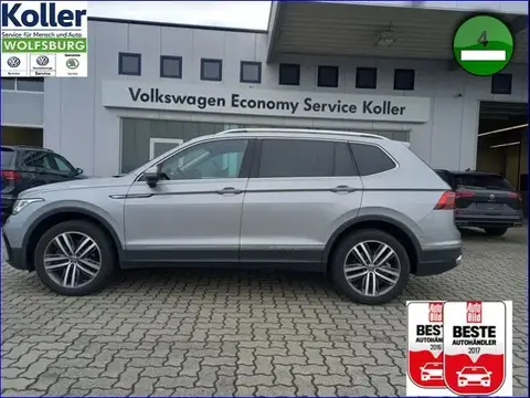 Used VOLKSWAGEN TIGUAN Petrol 2022 Ad 