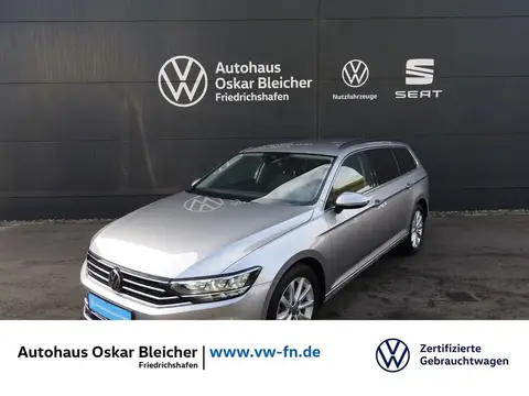 Used VOLKSWAGEN PASSAT Petrol 2024 Ad 