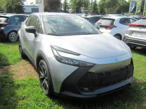 Used TOYOTA C-HR Hybrid 2024 Ad 