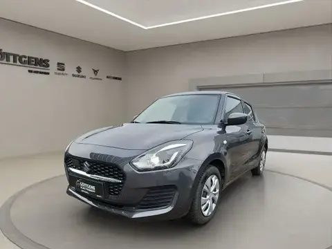 Used SUZUKI SWIFT Petrol 2021 Ad 