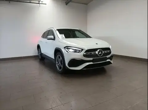 Used MERCEDES-BENZ CLASSE GLA Hybrid 2022 Ad 