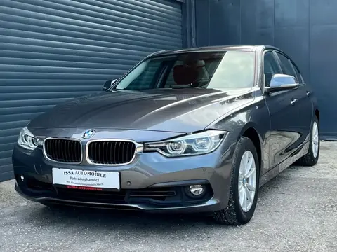 Used BMW SERIE 3 Petrol 2017 Ad 