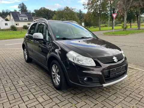 Used SUZUKI SX4 Petrol 2015 Ad 