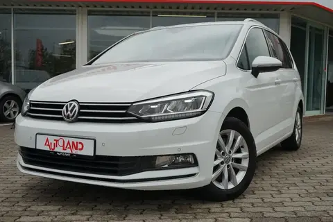 Used VOLKSWAGEN TOURAN Petrol 2017 Ad 