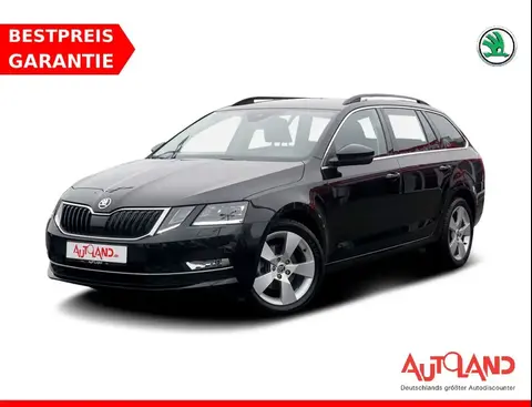 Annonce SKODA OCTAVIA Essence 2017 d'occasion 