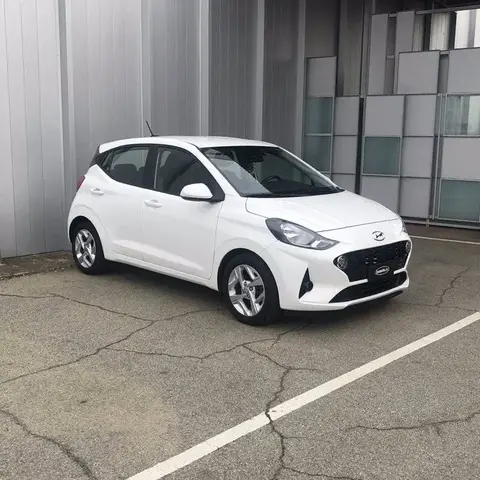 Used HYUNDAI I10 LPG 2021 Ad 