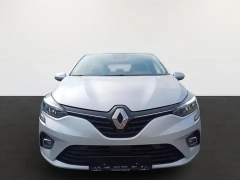 Used RENAULT CLIO Petrol 2022 Ad 