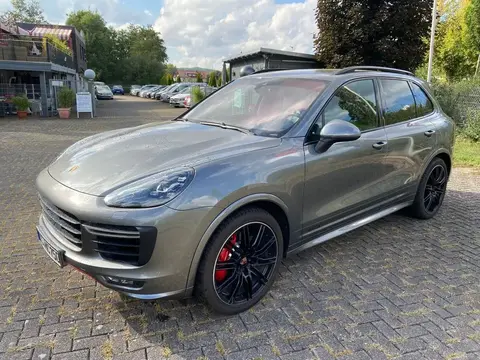 Used PORSCHE CAYENNE Petrol 2017 Ad 