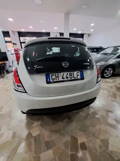 Annonce LANCIA YPSILON Hybride 2021 d'occasion 