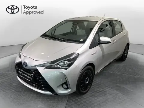 Used TOYOTA YARIS Hybrid 2017 Ad 