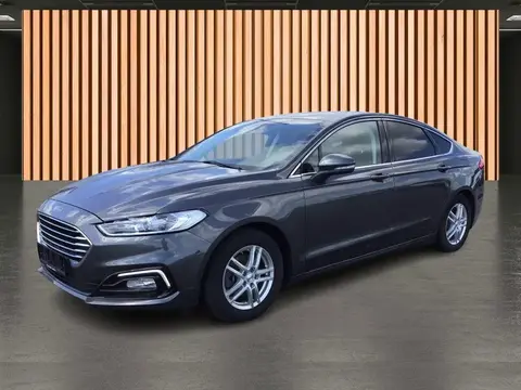 Used FORD MONDEO Hybrid 2021 Ad 