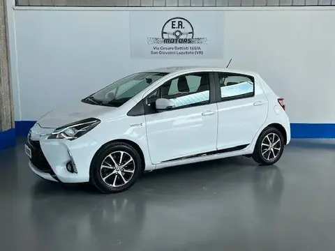 Used TOYOTA YARIS Hybrid 2018 Ad 