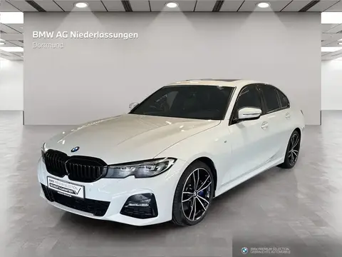 Used BMW SERIE 3 Petrol 2021 Ad 